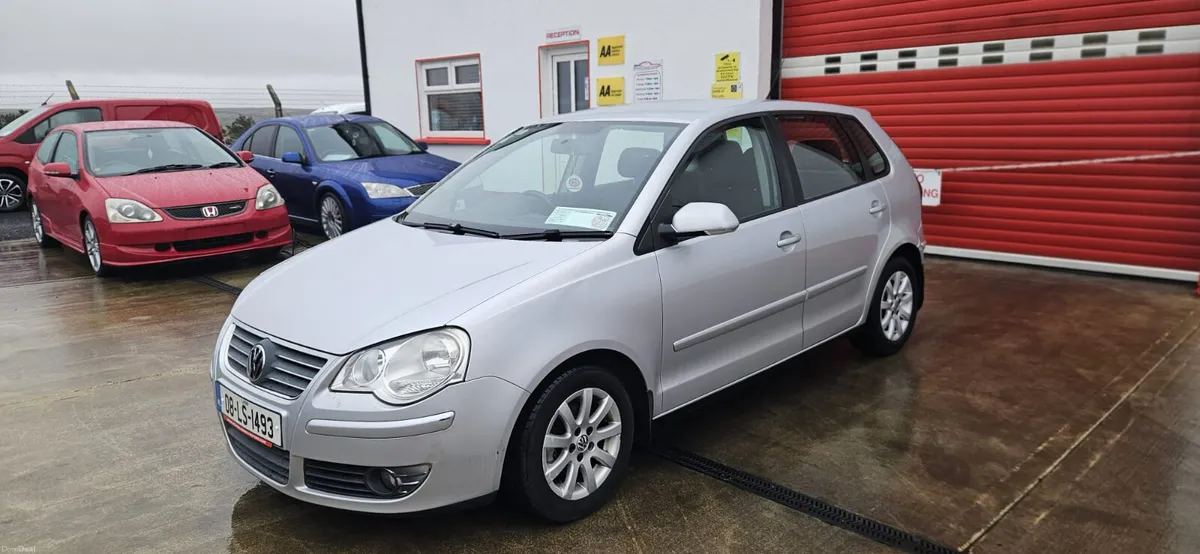 Volkswagen Polo 2008 - Image 2