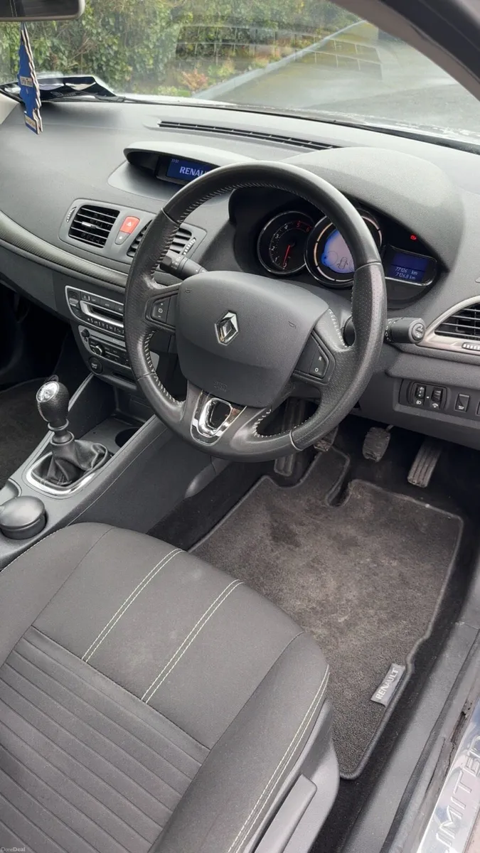 2015 Renault Fluence Ltd Ed 1.5 DCI Low kms - Image 4
