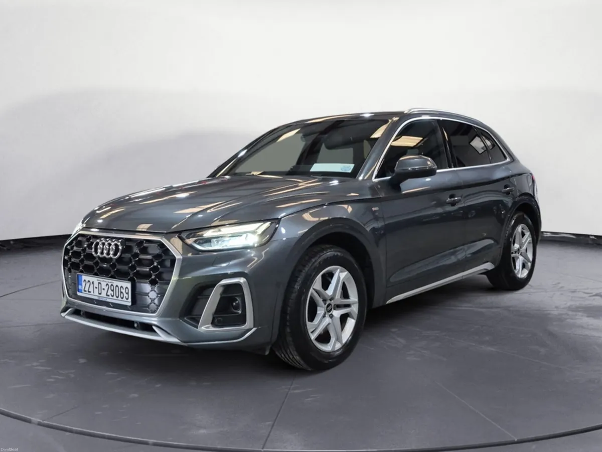 Audi Q5 35 TDI S 5DR AU AUTO S-TRONIC LINE - Image 1