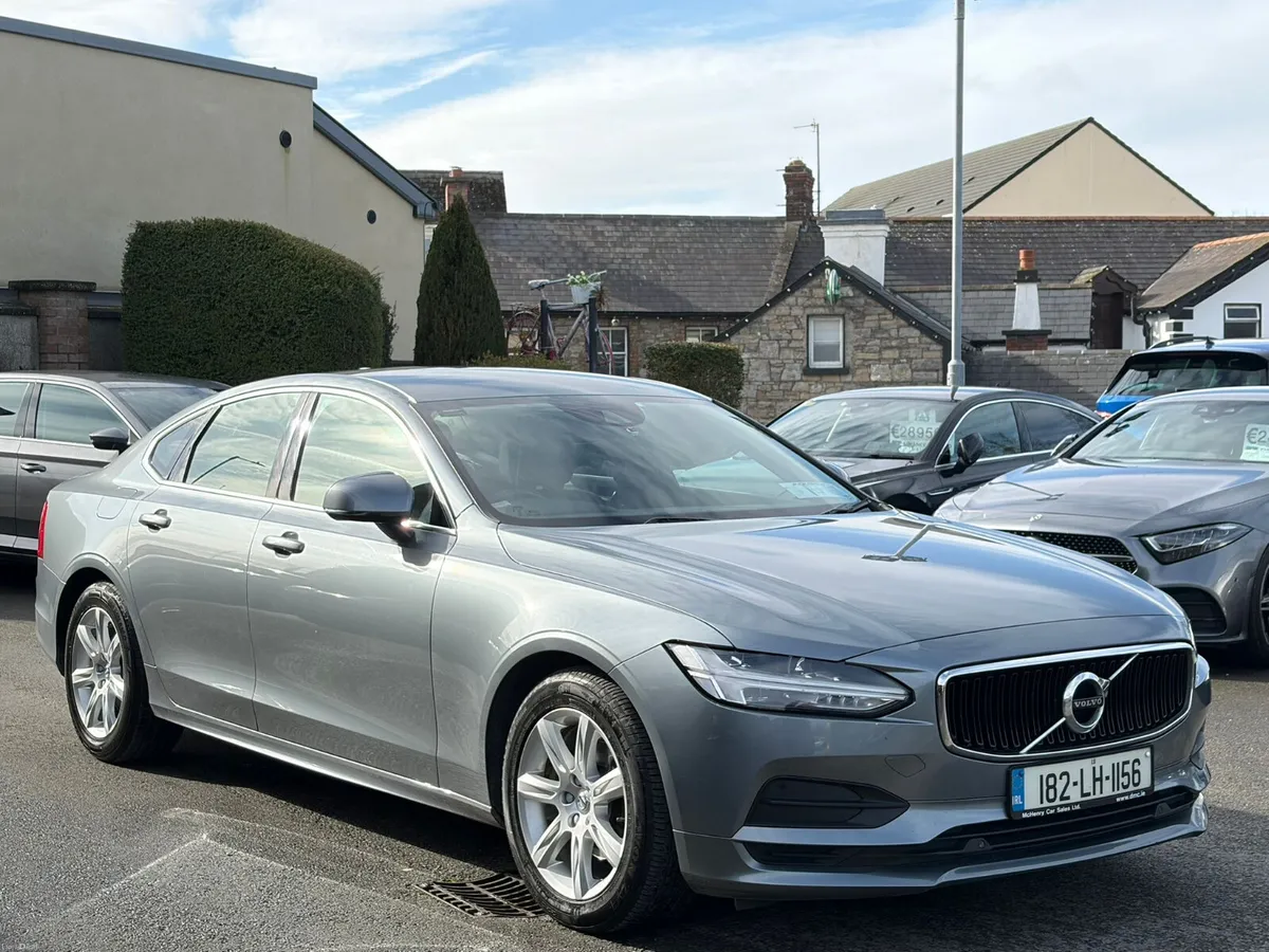 182 Volvo S90 D4 Momentum Auto - Image 4