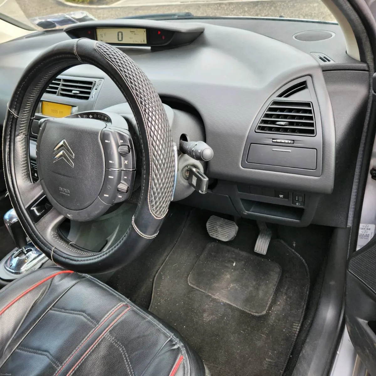 citroen c4 1.6 diesel automatic - Image 4