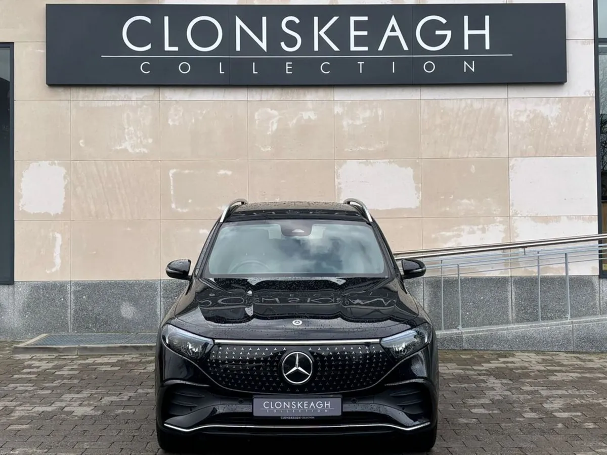 Mercedes-Benz EQB 250+ AMG LINE EXECUTIVE - Image 2