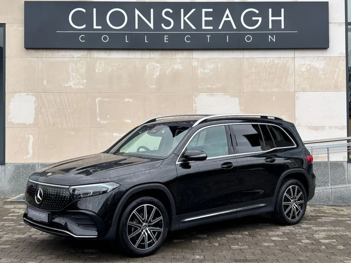 Mercedes-Benz EQB 250+ AMG LINE EXECUTIVE - Image 3