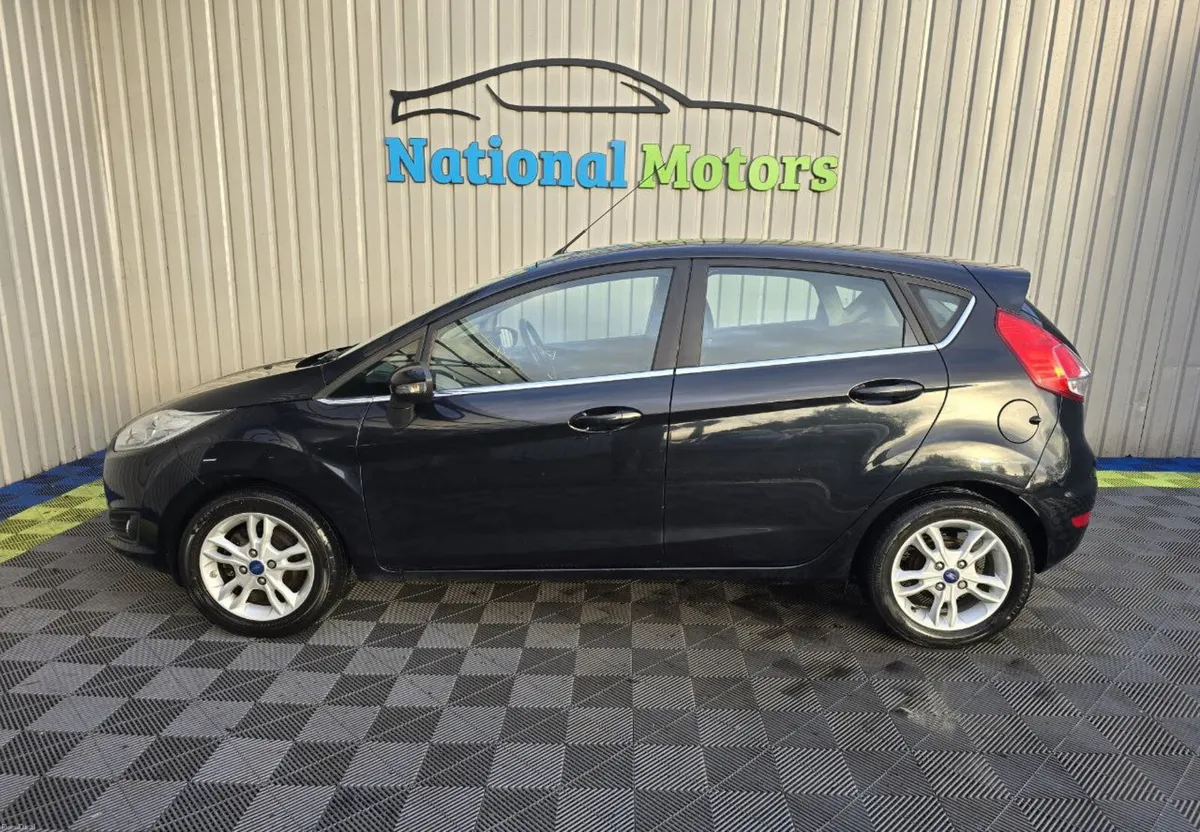 2016 Ford Fiesta 1.0 Petrol ZETEC - Image 6