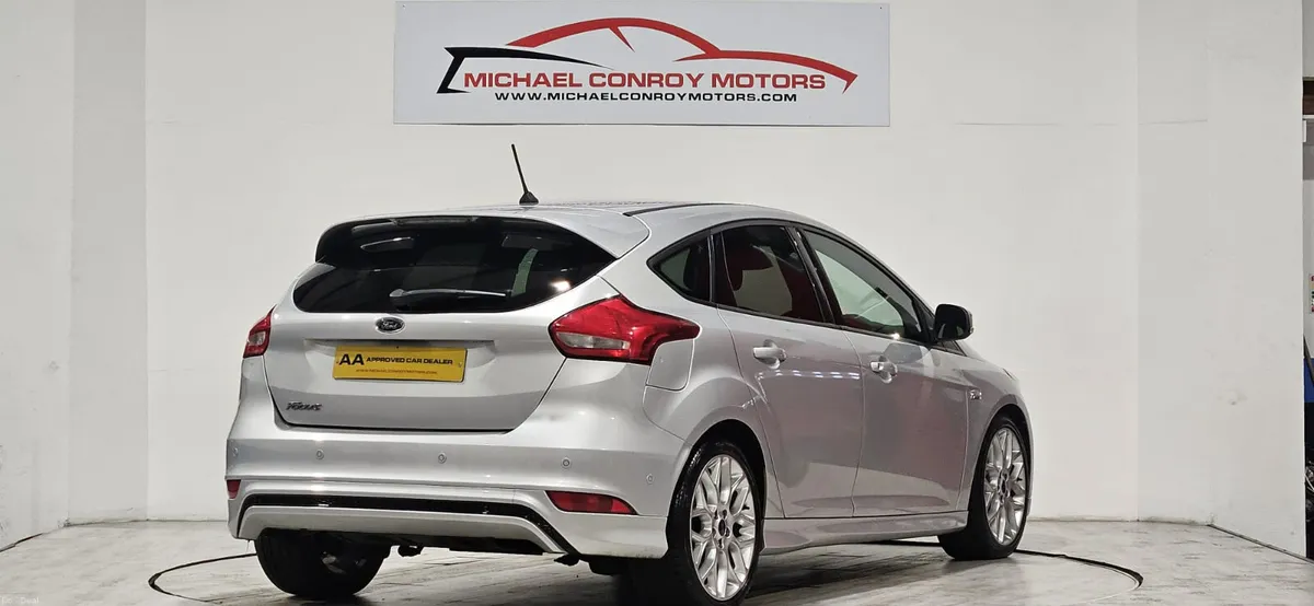 Ford Focus ST-LINE 2017 - FINANCE AVAILABLE - Image 3