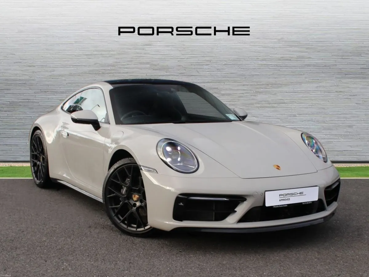 Porsche 911 Carrera - Image 1