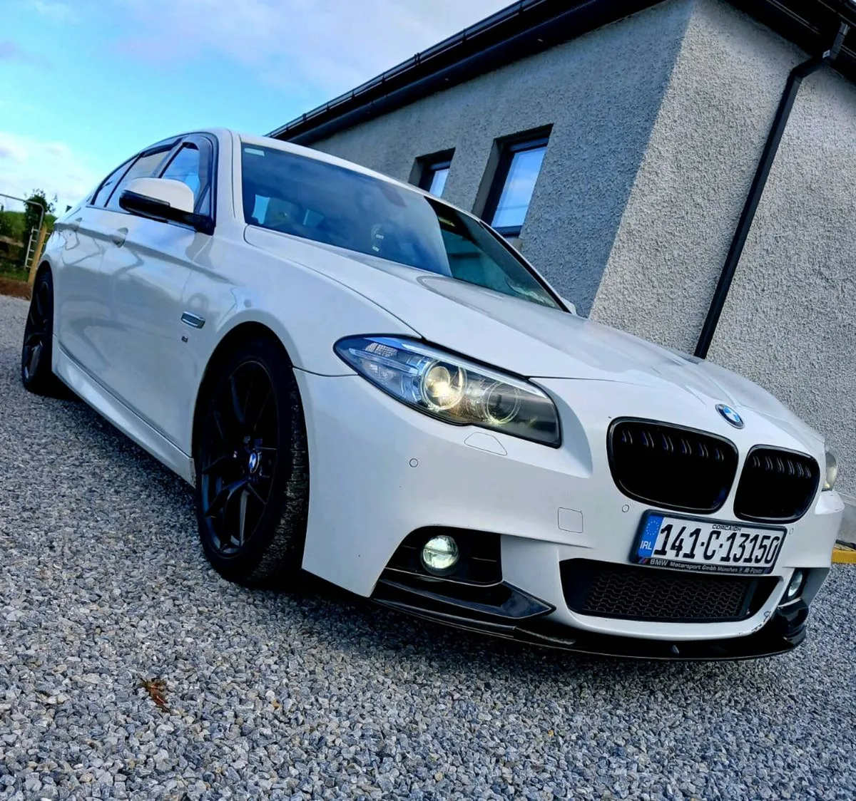 BMW 5 Series 520d m-sport - Image 1