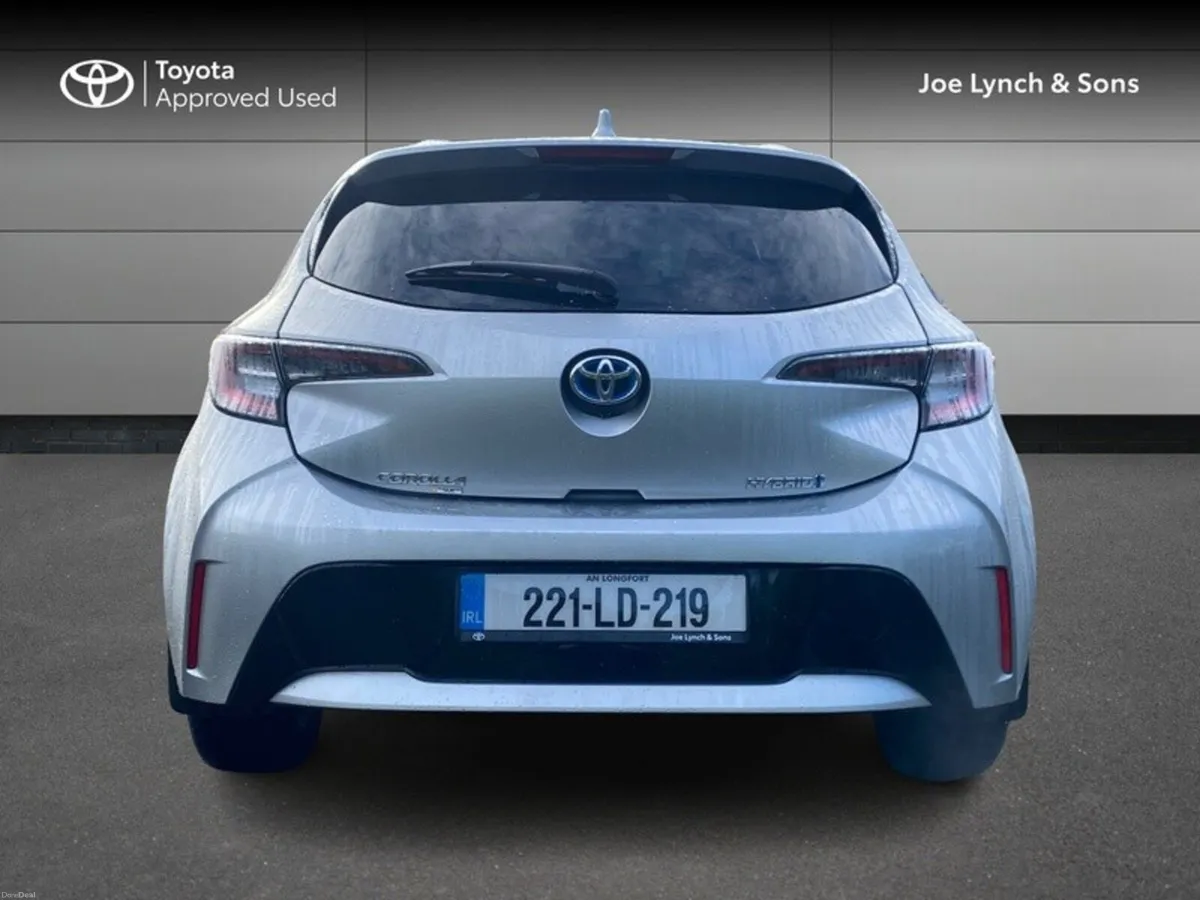 Toyota Corolla HYBRID SOL H/B 4DR AUTO - Image 4