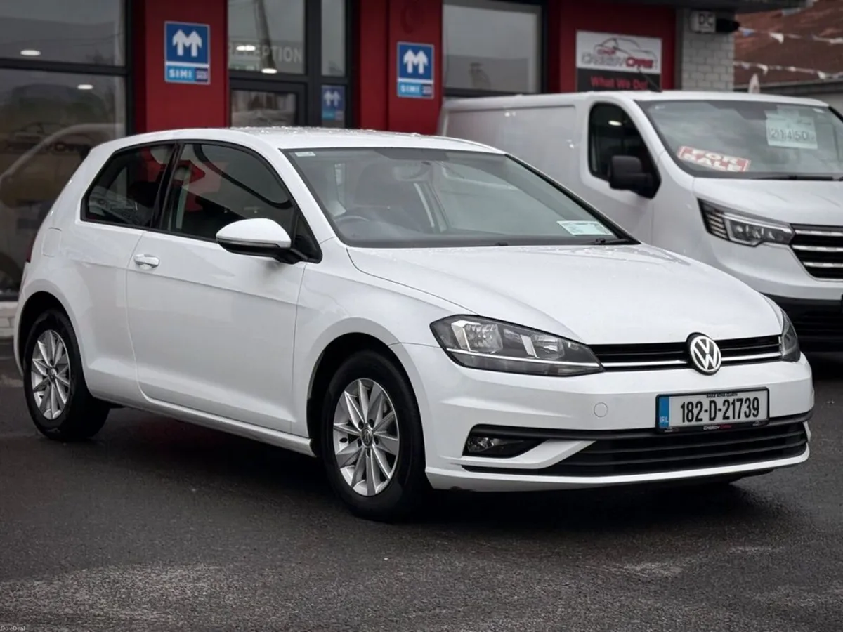 Volkswagen Golf Trendline 1.6tdi 90HP 3DR // MINT - Image 4