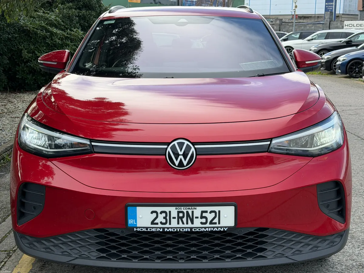 2023 Volkswagen ID.4.Leather interior.Heated seats - Image 4