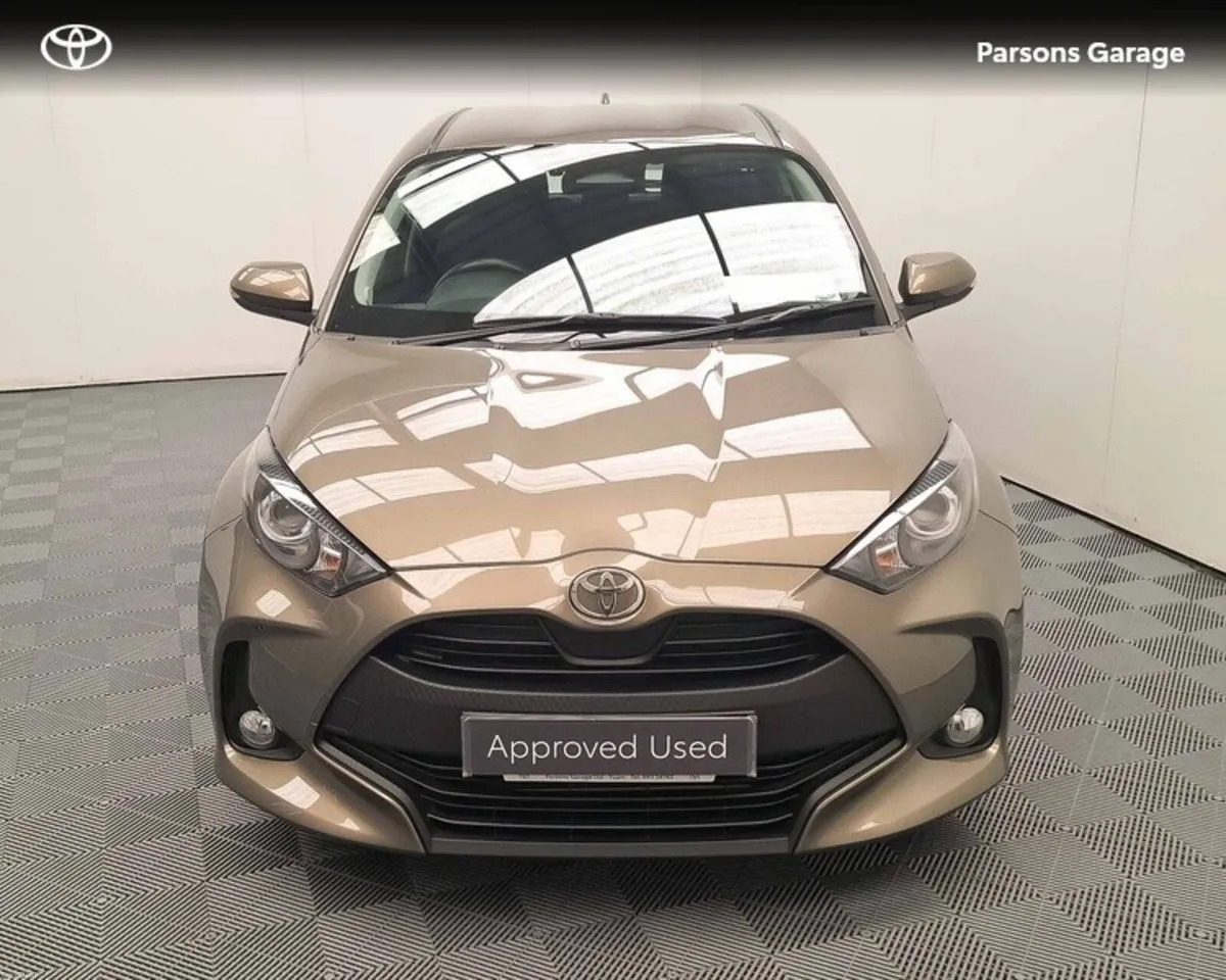 Toyota Yaris HYBRID 115 LUNA - Image 5