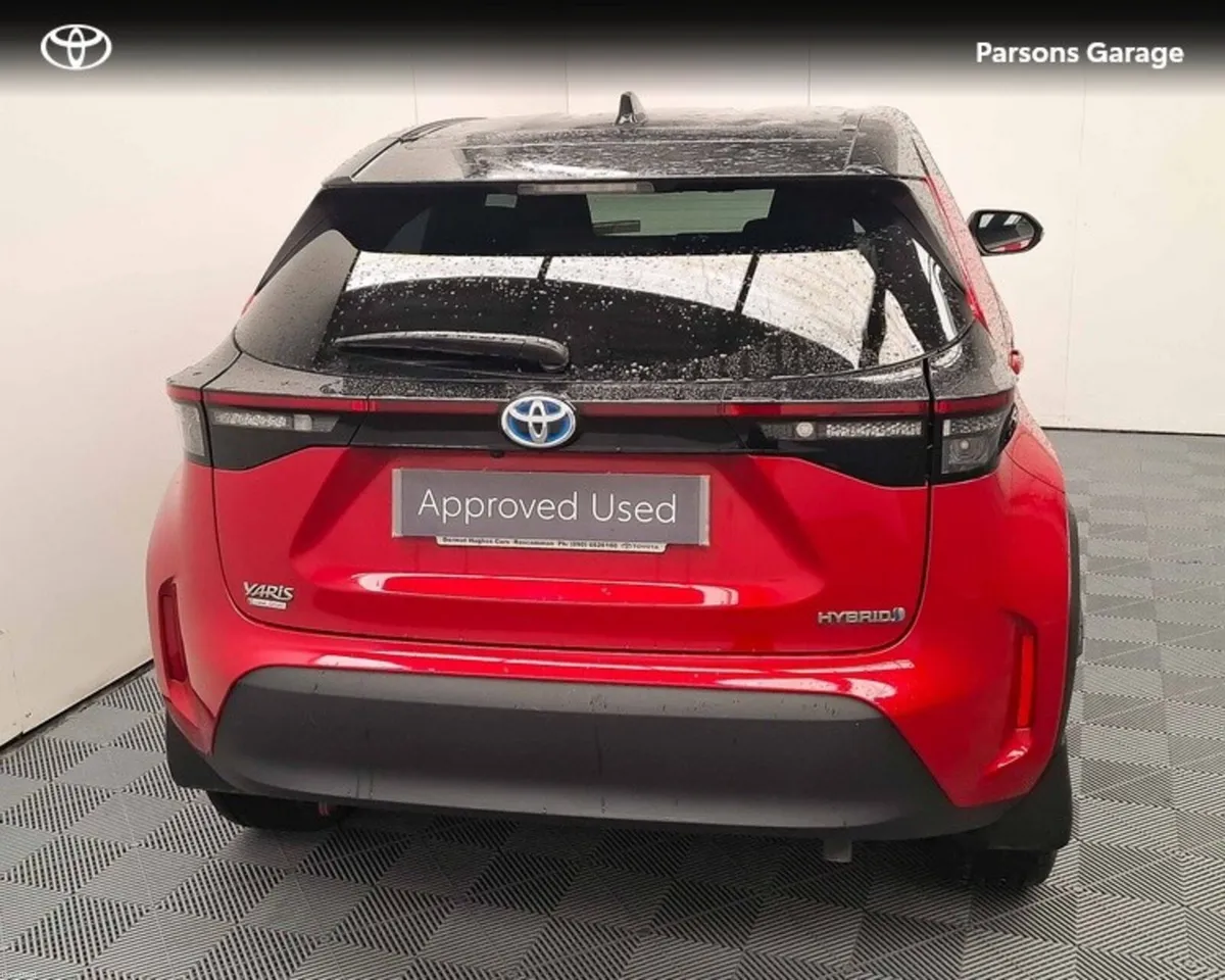 Toyota Yaris Cross CR CROSS LUNA SPORT 4DR AUTO - Image 4