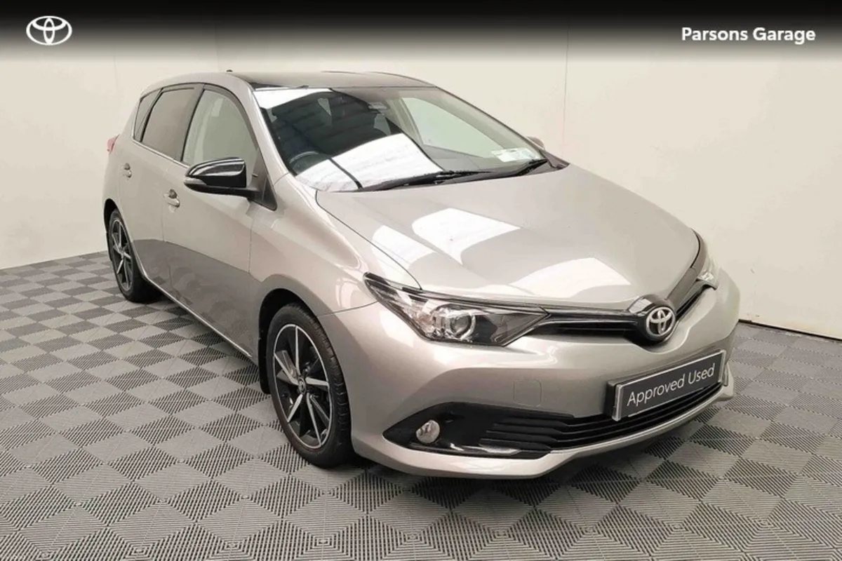 Toyota Auris AURIS 1.2 D-4T LUNA SPORT - Image 1