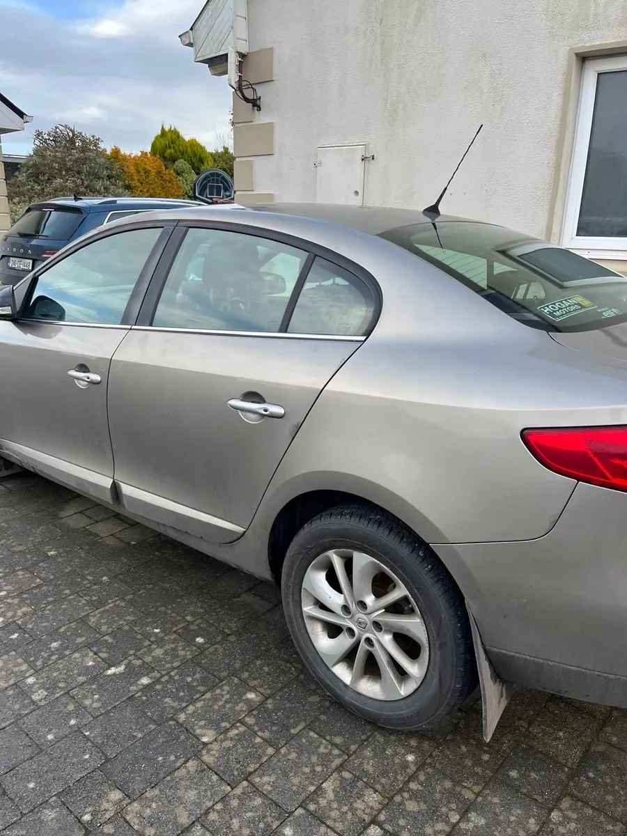 Renault Fluence 2015 - Image 3