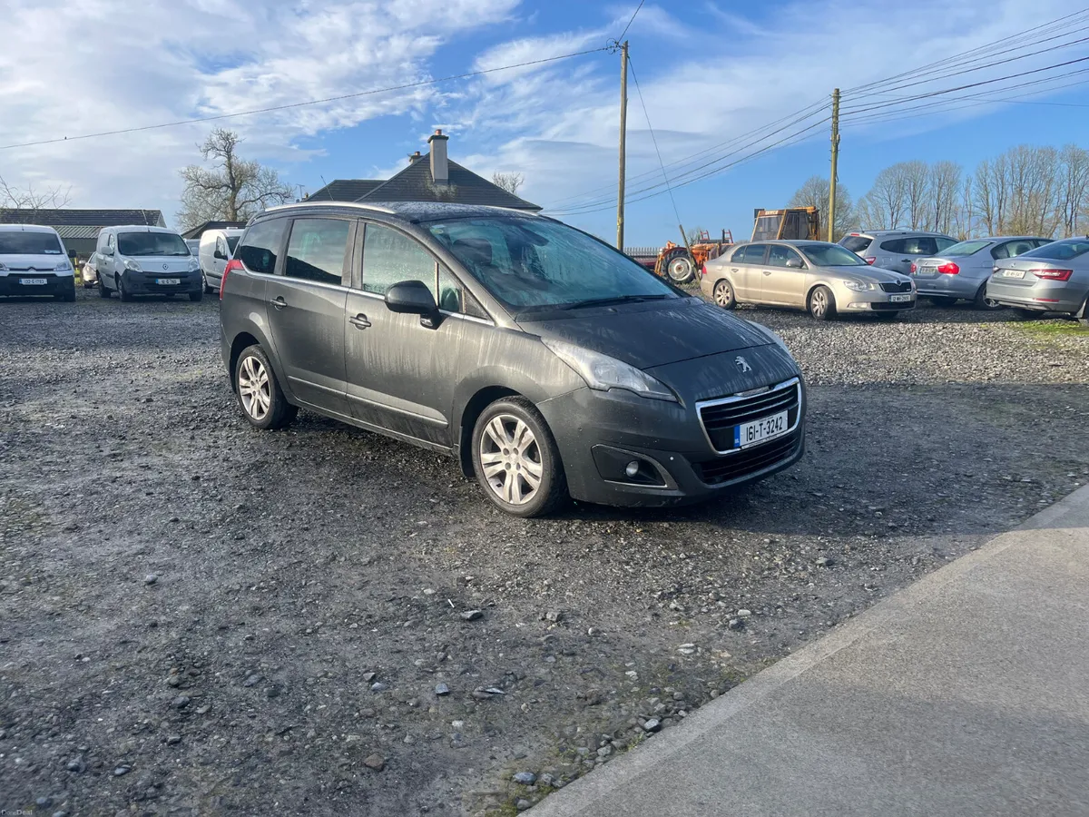 2016 Peugeot 5008 7 seater diesel - Image 4