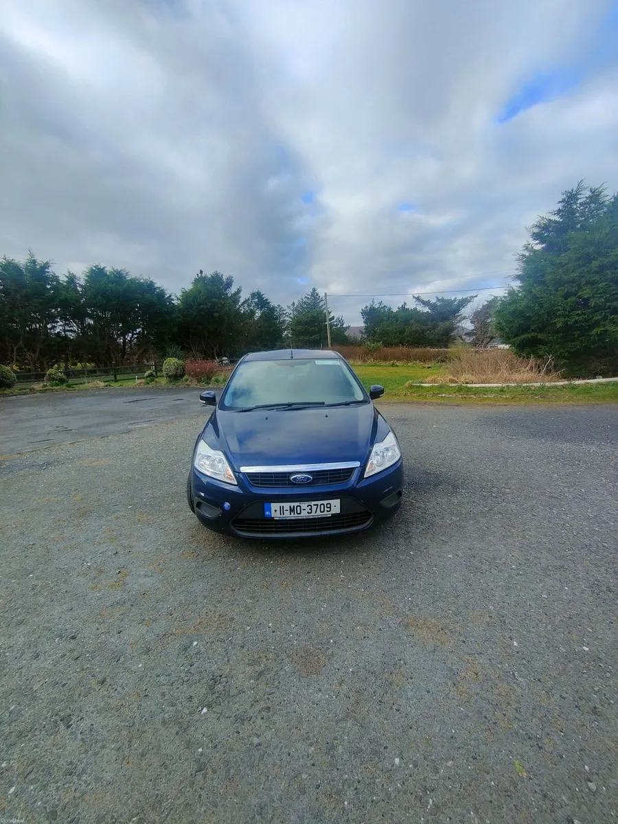 Ford Focus 2011 - Image 2