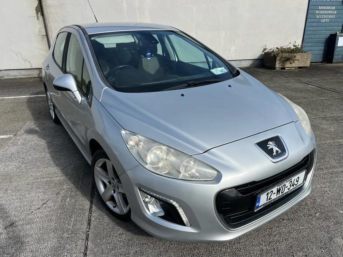 2012 Peugeot 308 1.6 HDI AUTOMATIC - Image 1