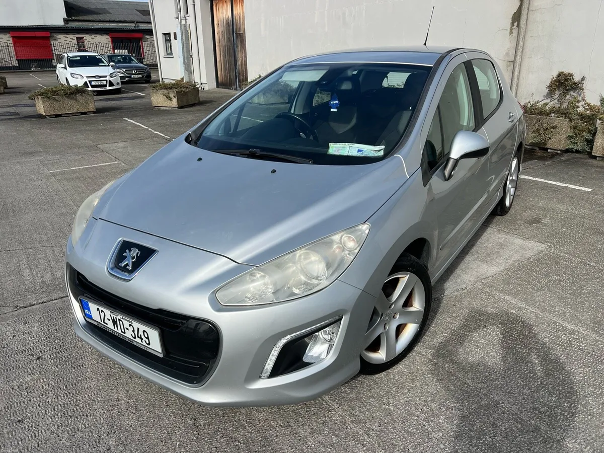 2012 Peugeot 308 1.6 HDI AUTOMATIC - Image 3