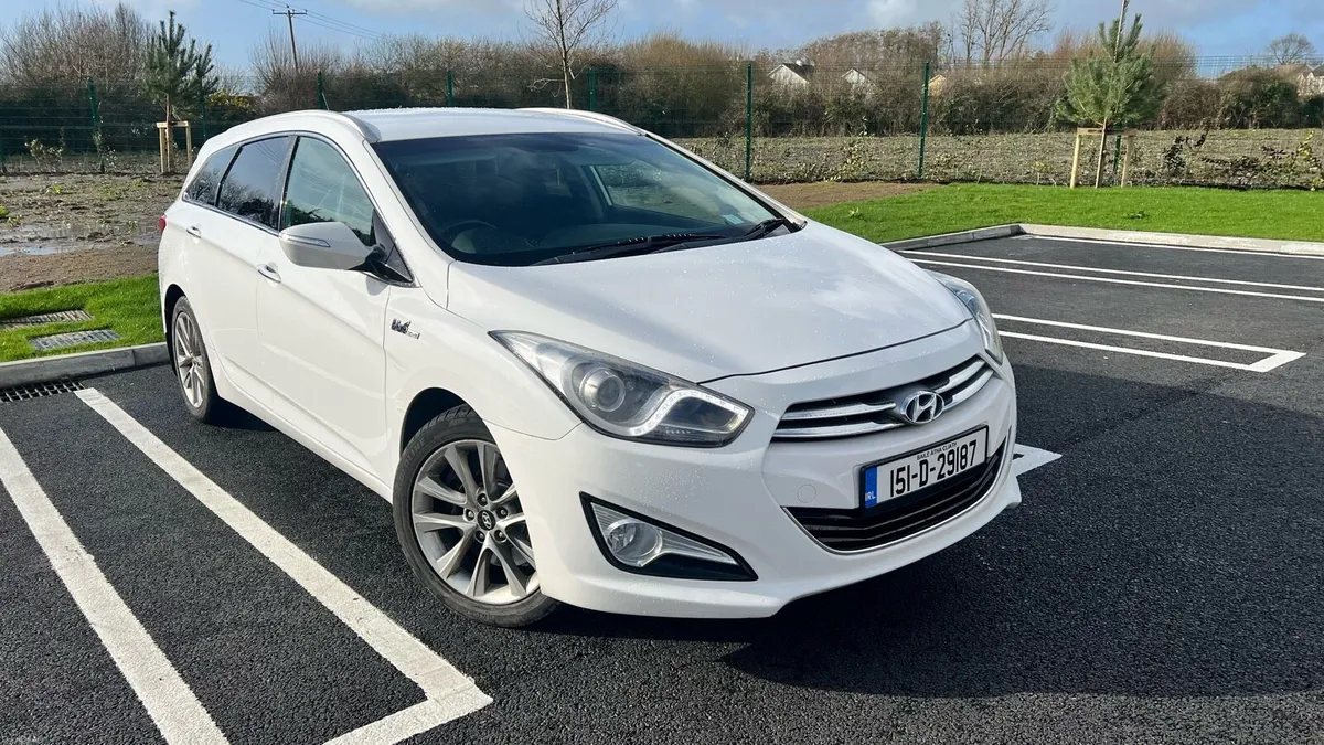 2015 Hyundai i40 - Image 1