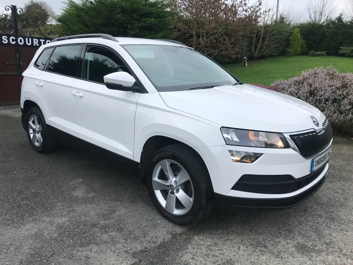 181 SKODA KAROQ SE TSI 1.5 PETROL - Image 4