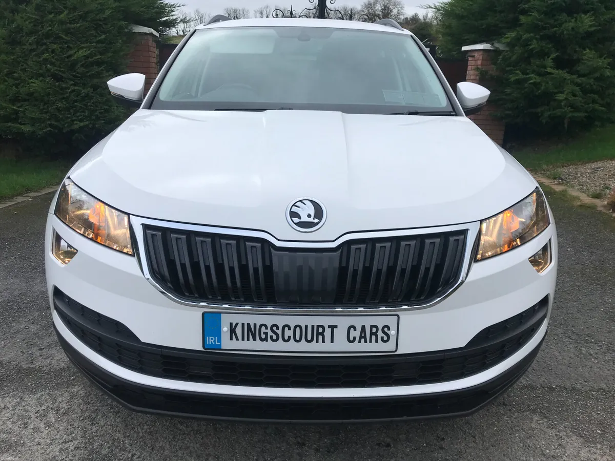 181 SKODA KAROQ SE TSI 1.5 PETROL - Image 2