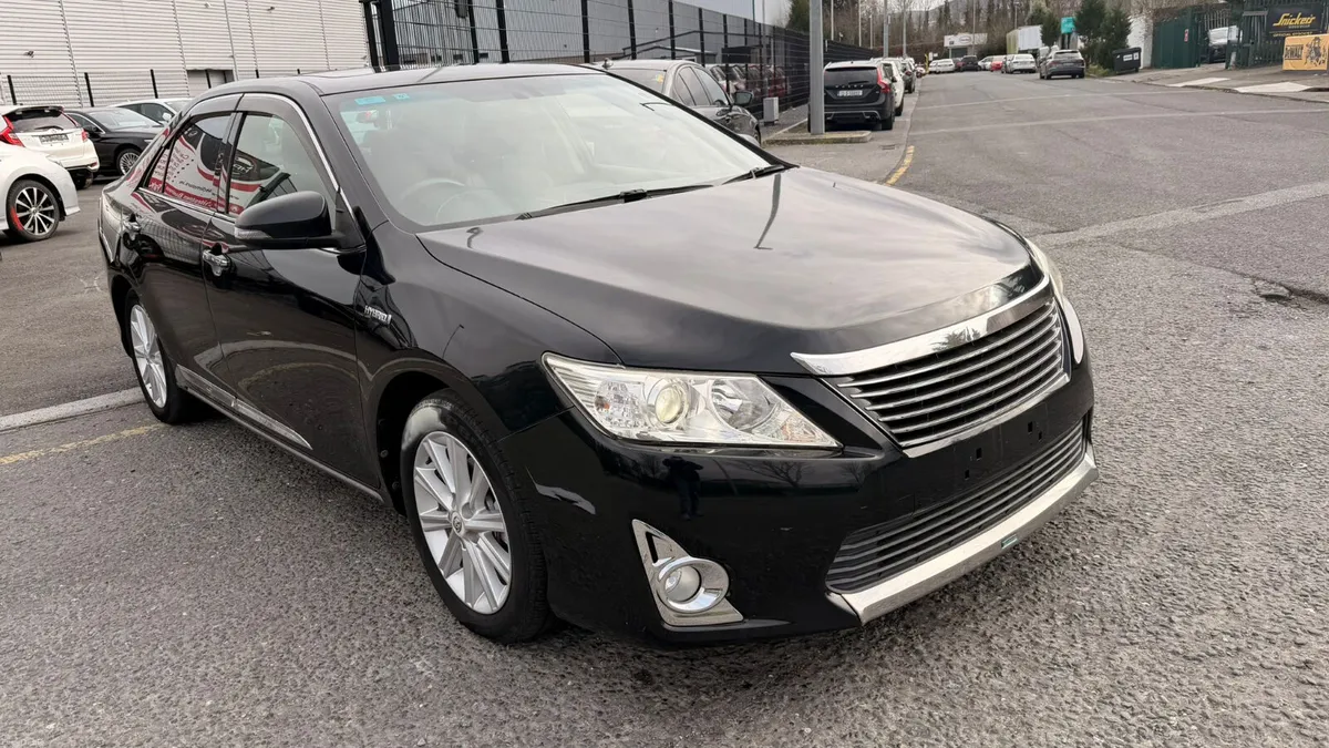 Toyota Camry 2013 - Image 3