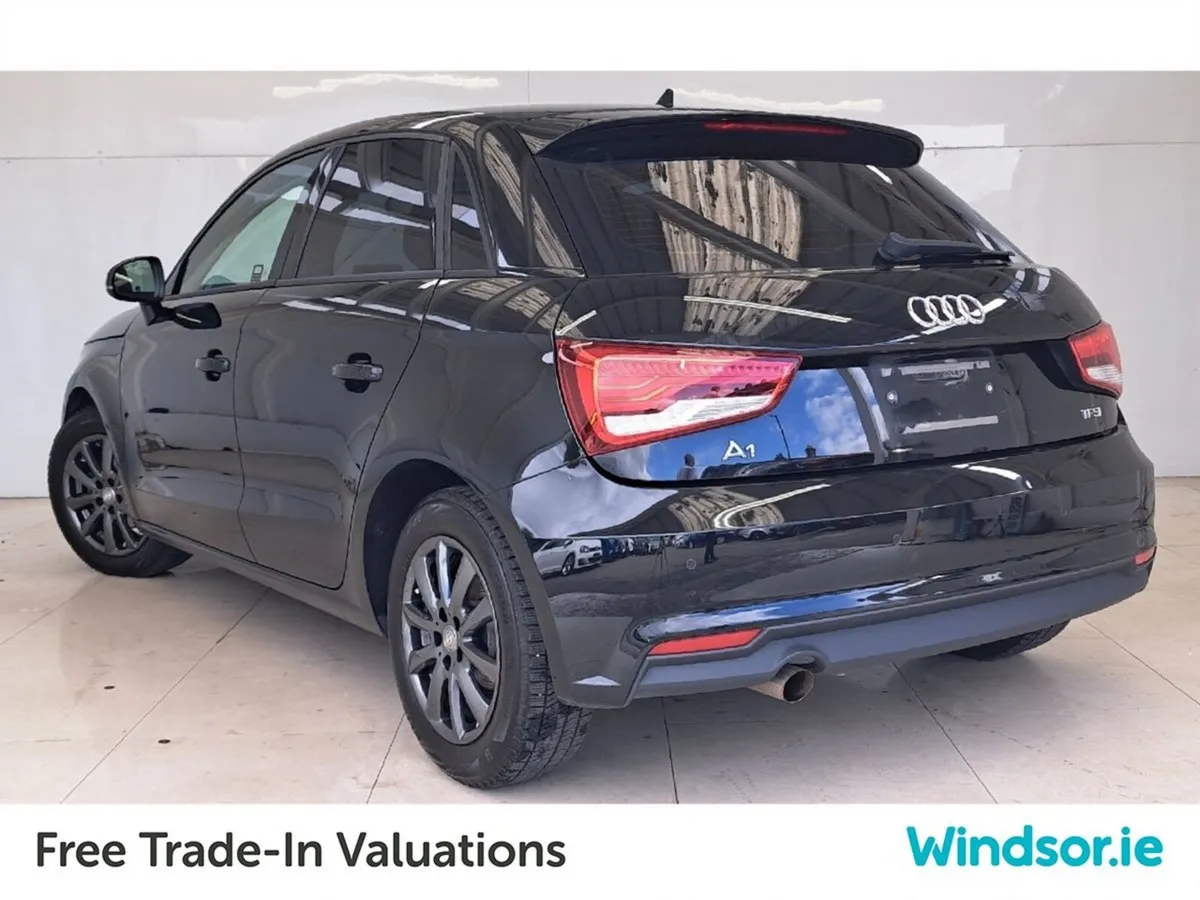 Audi A1 TFSI AUTOMATIC - Image 4