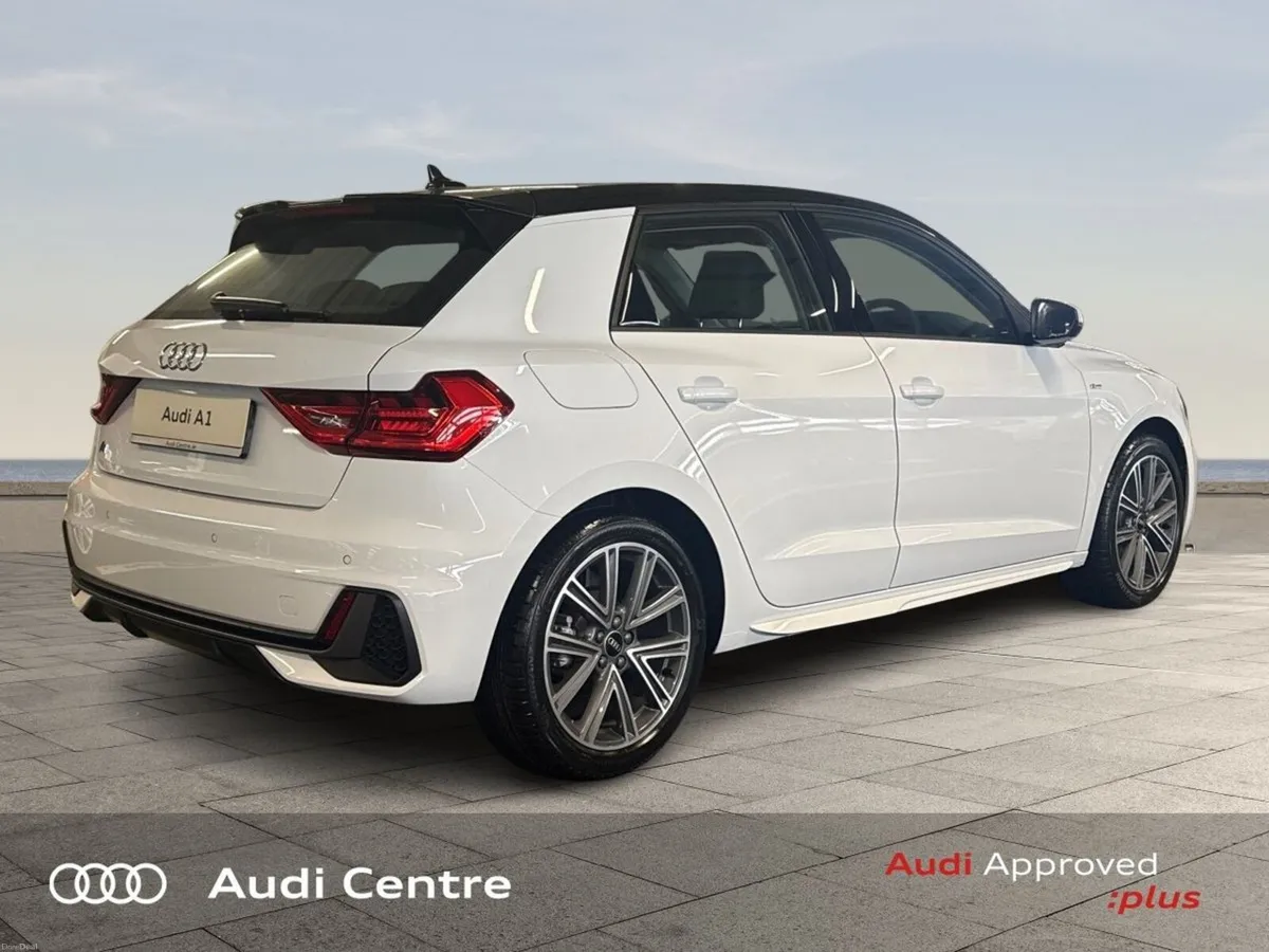 Audi A1 SB 30 TFSI 116HP S LINE - Image 3