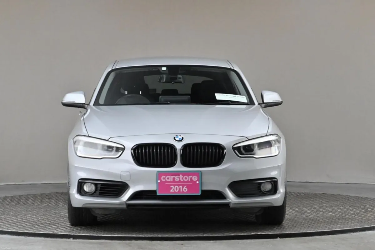 BMW 1-Series 118i AUTO **LOW MILEAGE**REVERSE CAME - Image 2