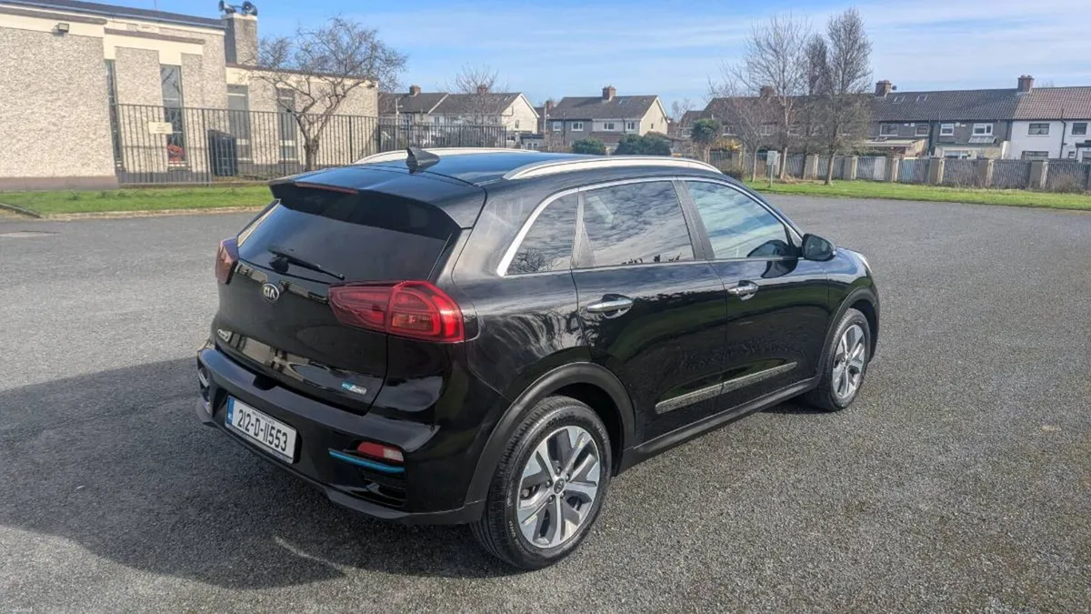 KIA ENIRO 64KWH Long Range (455km WLTP) - Image 4