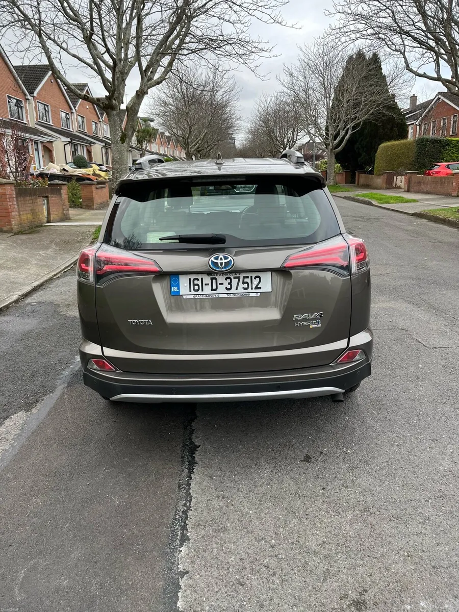 Toyota Rav 4 Automatic 2.5 Hybrid 2016 - Image 4