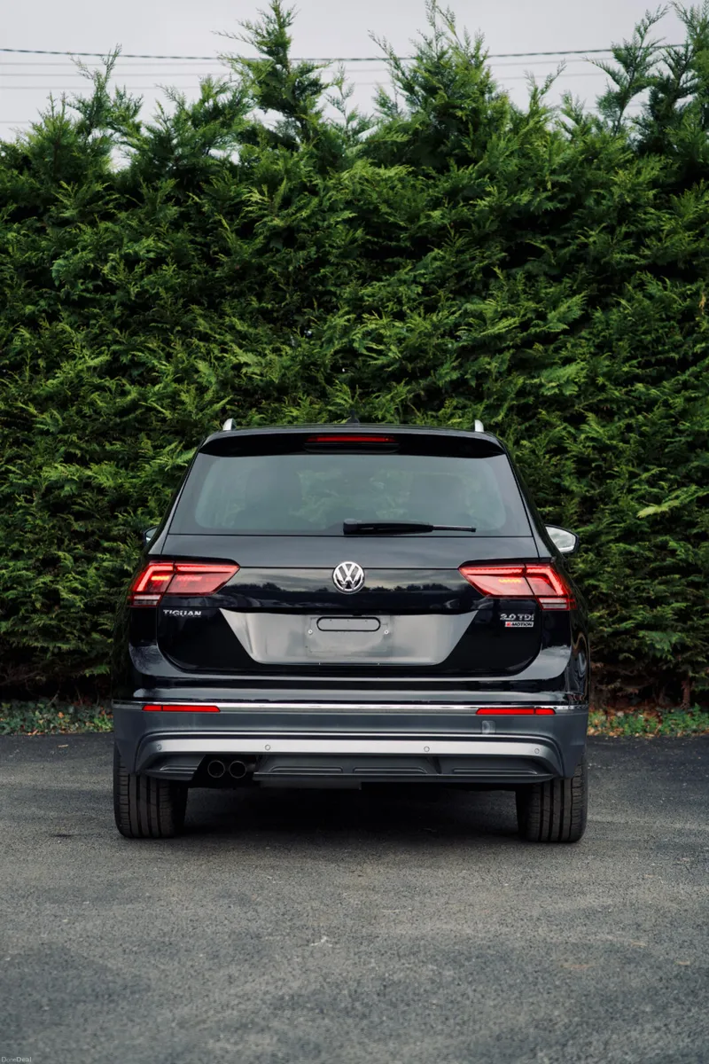 🌟Volkswagen Tiguan 2.0 TDI 2020 with Low Mileage - Image 3