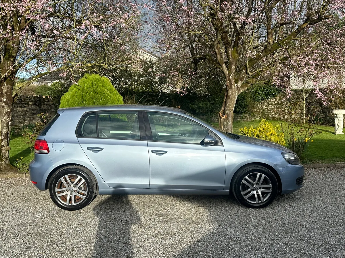 Volkswagen Golf 1.4Petrol Starter Car - Image 3
