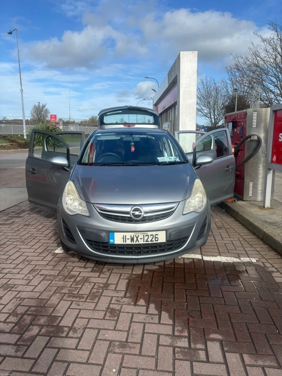 2011 Vauxhall Corsa 1.0L - Image 3