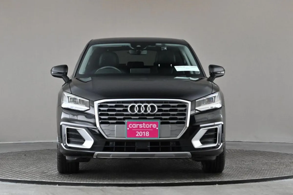 Audi Q2 1.0 TFSI S-TRONIC **FULL LEATHER**REVERSE - Image 2