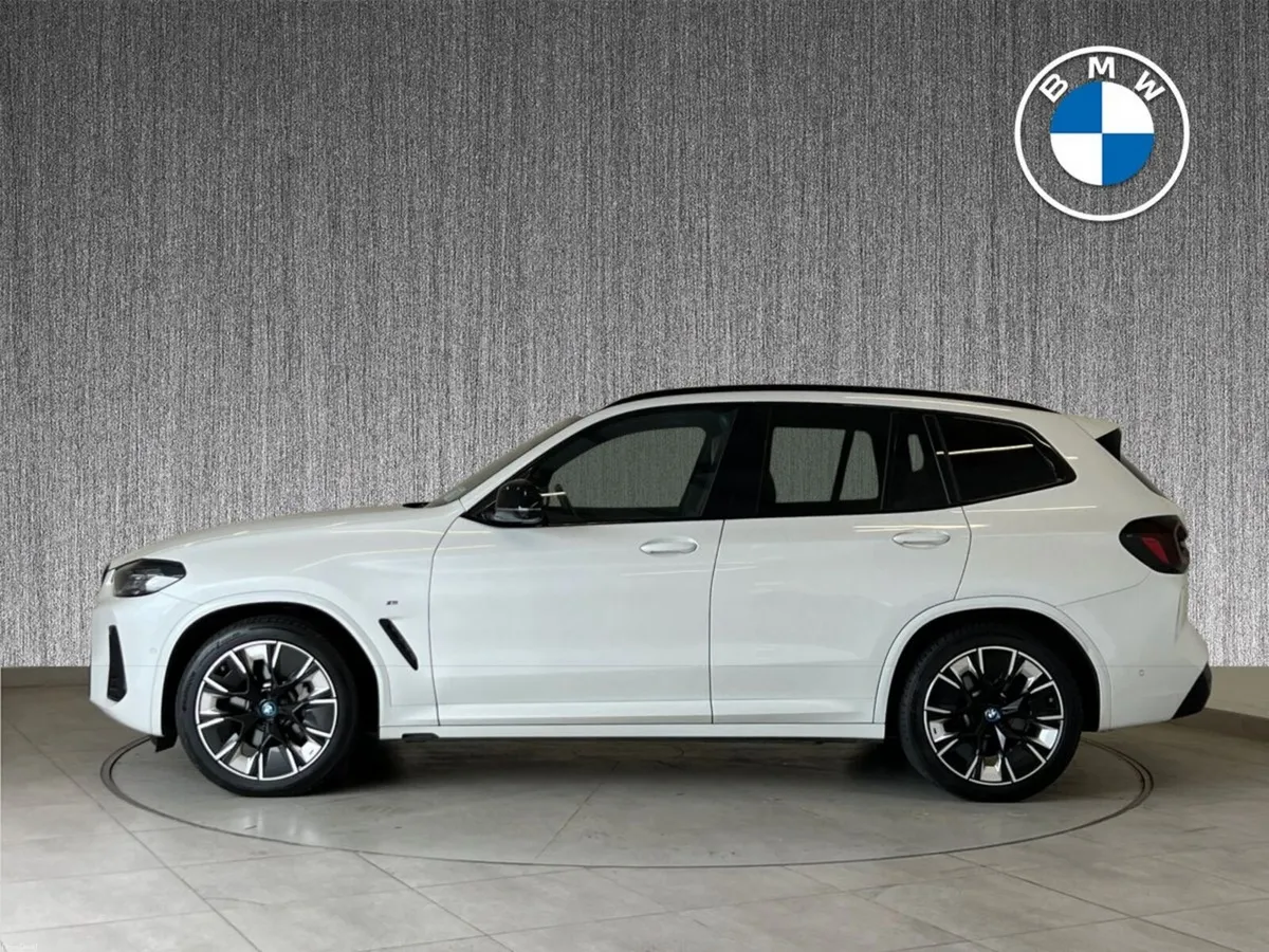 BMW iX3 M Sport Pro 5DR AUTO - Image 3