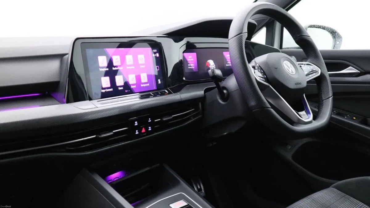 Volkswagen Golf 2021 - Image 4