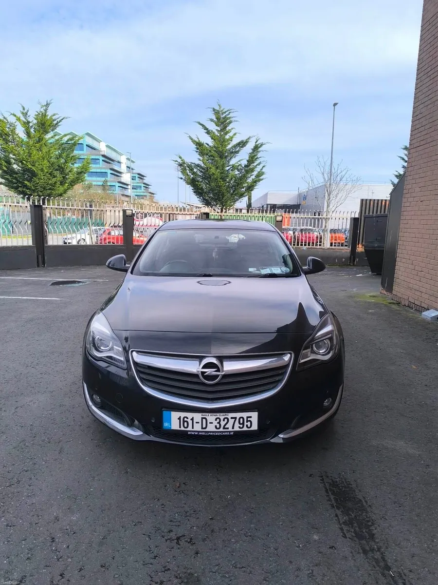 Opel Insignia 1.6 Diesel EcoTech - Image 1