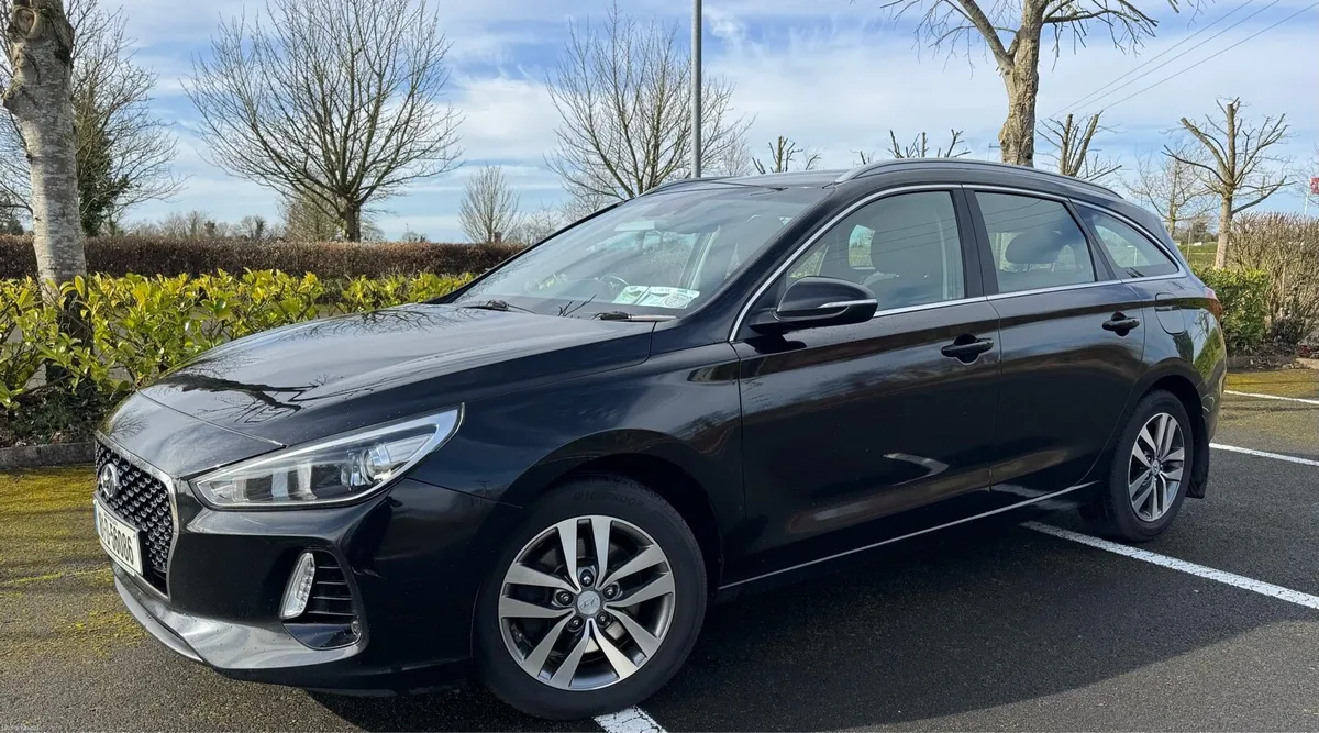 HYUNDAI I30 SE 1.6 DIESEL - Image 1