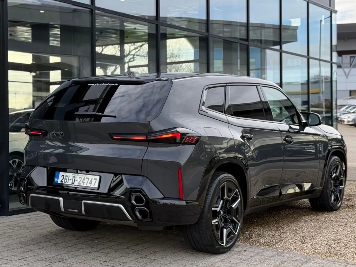 BMW XM G09 50e - Image 2