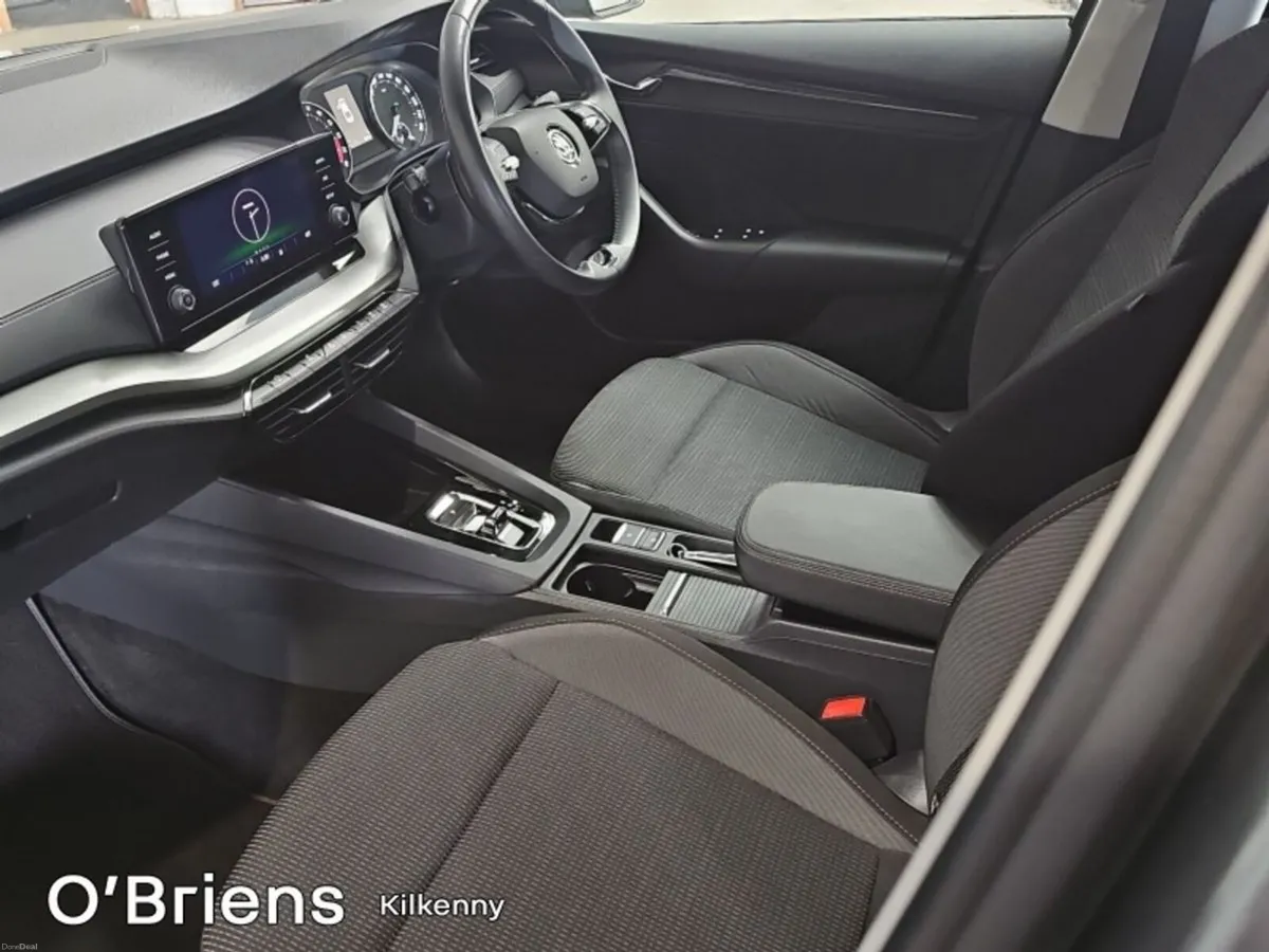 Skoda Octavia *DSG AUTOMATIC* AMBITION 2.0 TDI 115 - Image 4