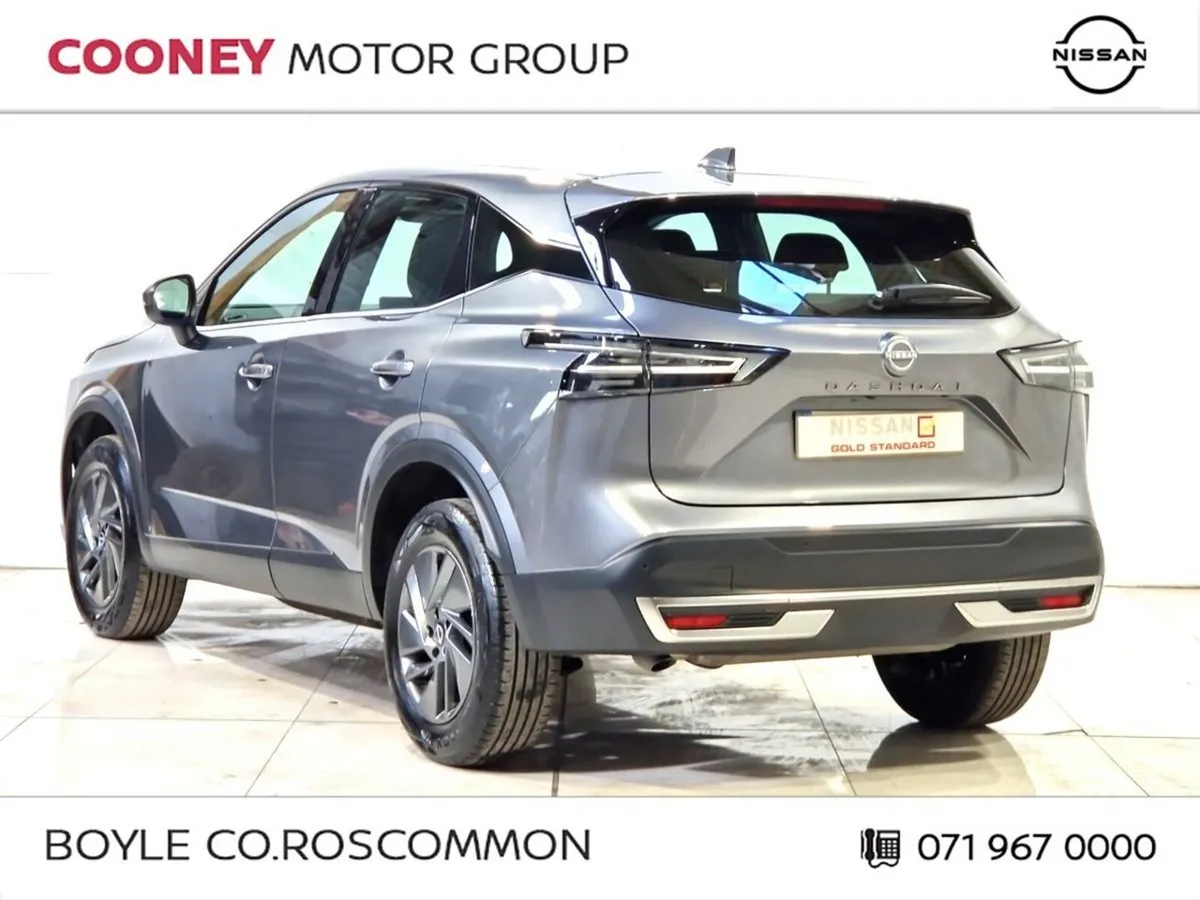 Nissan Qashqai 1.3 PET MILD HYBRID SV - Image 3