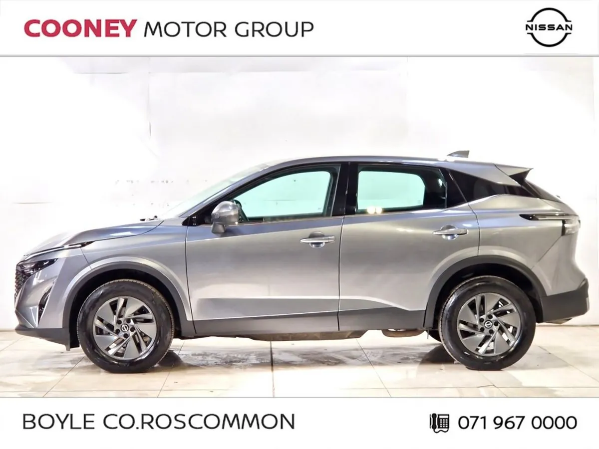 Nissan Qashqai 1.3 PET MILD HYBRID SV - Image 5
