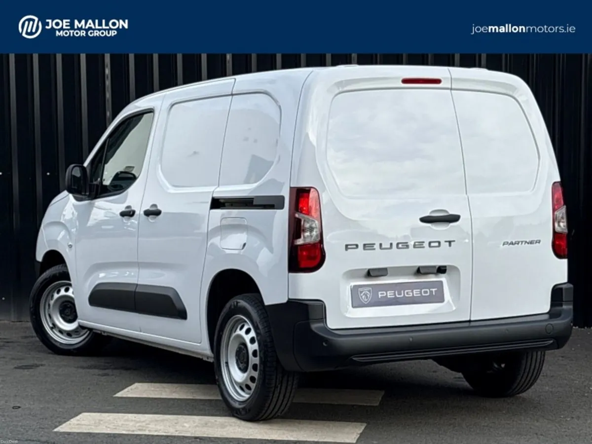 Peugeot Partner PRO PLUS 1.5 HDI AUTO 130 1000 - Image 2