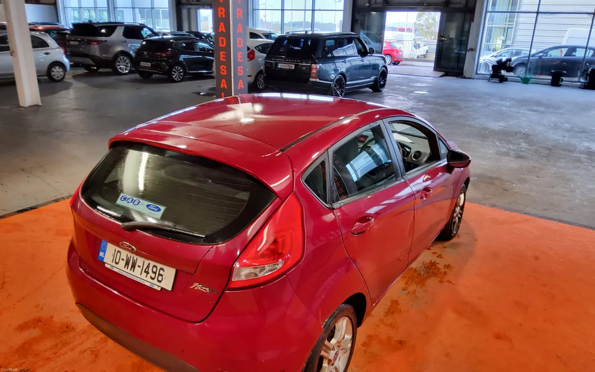 Ford Fiesta 2010 - Image 3