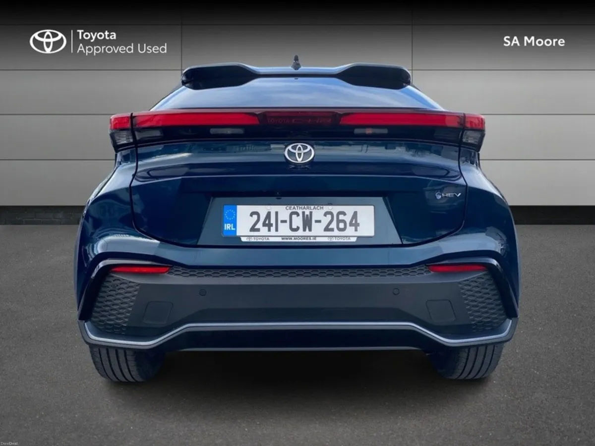 Toyota C-HR HYBRID SOL - Image 4