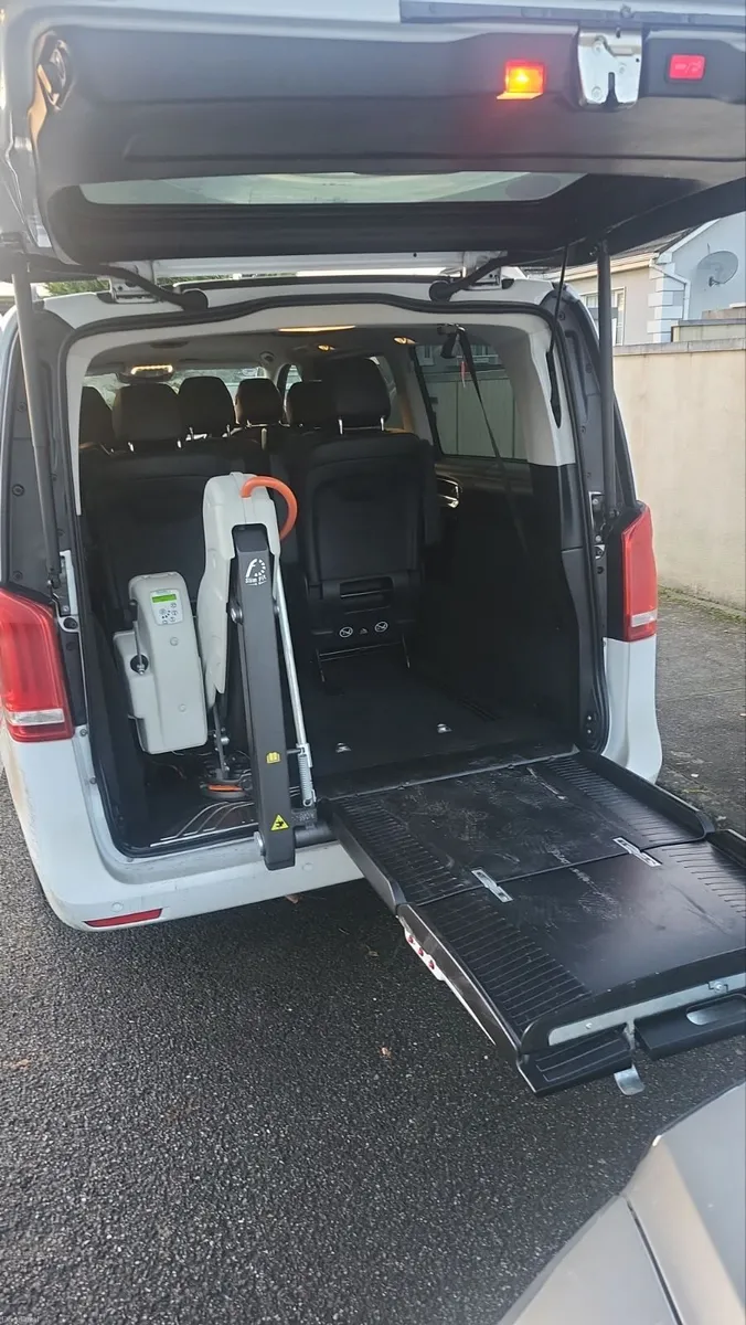 Mercedes-Benz V-Class 2020 - Image 2