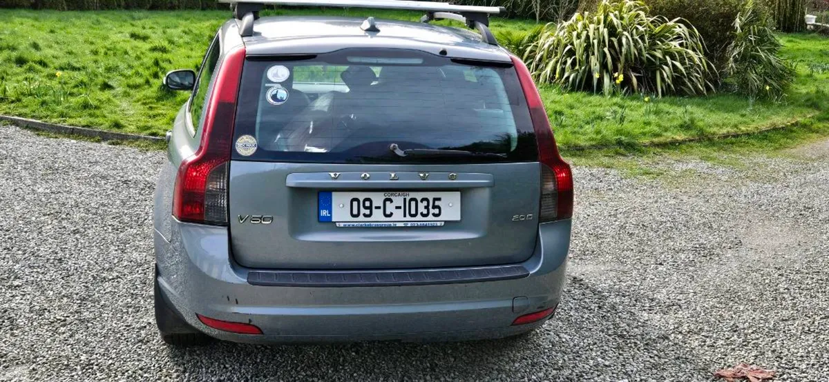 Volvo V50 2.0tdi 2009 - Image 3