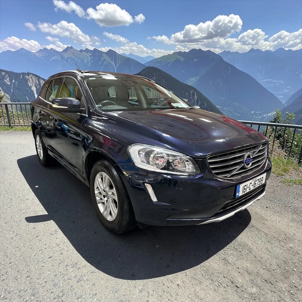 Volvo XC60 D4 (190hp) FWD SE - Image 3