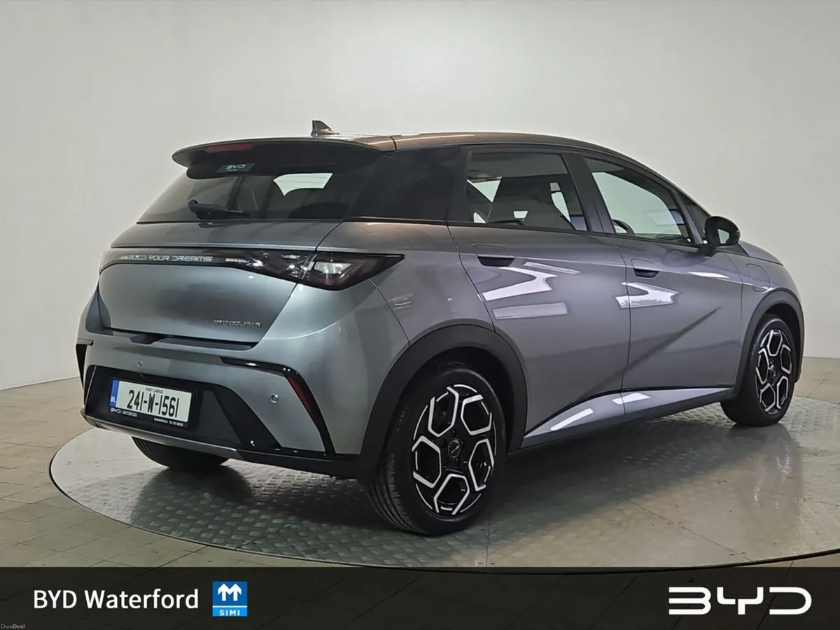 BYD DOLPHIN COMFORT 60KWh 204HP, up to 427km Range - Image 3